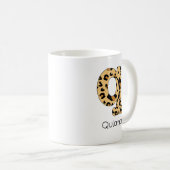 Mug Q et nom du minuscule initial de l'Empreinte de lé (Devant droit)