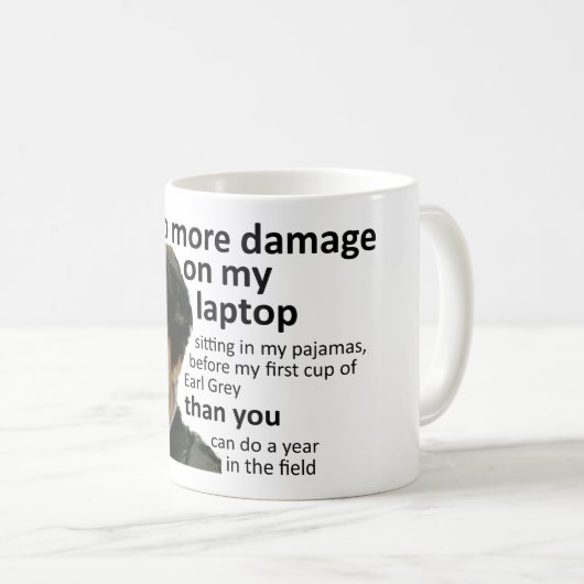 Mug Q quote from skyfall (Devant droit)