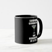 Mug Quarantaine Survivante Un Quarantini À La Fois (Devant droit)
