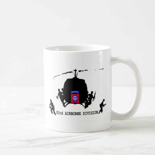 Mug quatre-vingt-deuxième DIVISION AÉROPORTÉE (Droite)