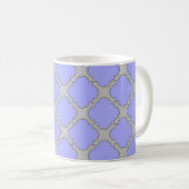 Mug Quatrefoil periwinkle et gris (Devant droit)