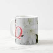 Mug Queen ArborCrosse Initial Mug, "Q" (Devant gauche)