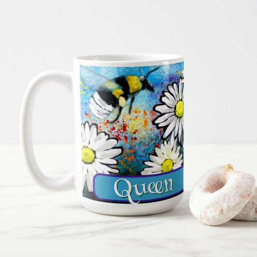 Mug Queen Bee Whimsical Bumblebee Daisies Personalized (Avec donut)