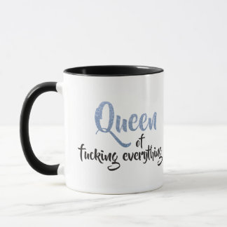 Mug Queen of f*cking tout ! Noir et Bleu