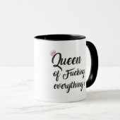 Mug Queen of f*cking tout ! Noir et rose (Devant droit)