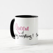 Mug Queen of f*cking tout ! Noir et rose (Devant gauche)