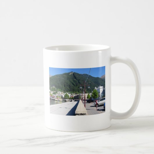 Mug Queenstown, Otago, Nouvelle-Zélande (Droite)