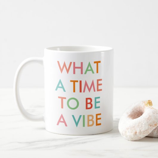 Mug Quelle heure d'être une citation motivationnelle V (Avec donut)