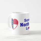 Mug Quelqu'un en Caroline du Nord m'aime (Devant gauche)
