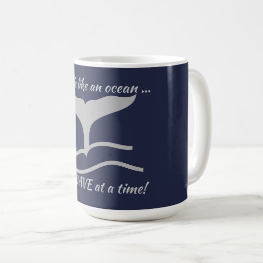 Mug Queue de baleines avec devis graphique (Devant droit)
