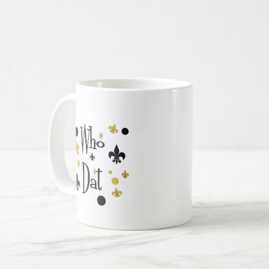 Mug Qui T-shirts de Dat (Devant gauche)