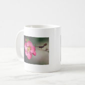 Mug Quince à fleurs roses parfaite (Devant gauche)