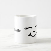 Mug Quoi qu'il arrive, continuez à sourire (Centre)