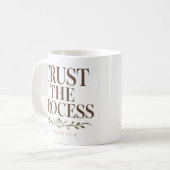 Mug Quotidien de foi dévotionnel Confiance dans le Pro (Devant gauche)