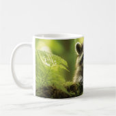 Mug Raccoon adorable et grenouille à la recherche de M (Gauche)