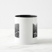 Mug Rangée putréfiée dans Hyde Park, Londres, c.1890 (Centre)