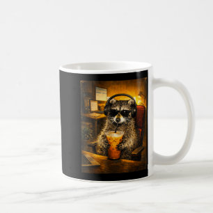 Mug Raton laveur buvant du café glacé amateur de caféi