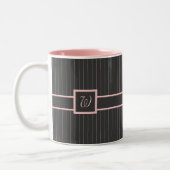 Mug rayures roses sur fond noir (Gauche)