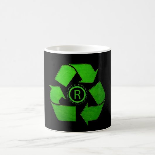 Mug Recycle Logo par Shirley Taylor (Centre)