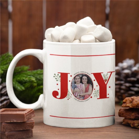 Mug Red Joy avec baies photo de Noël