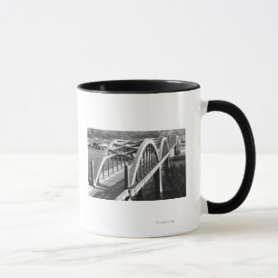 Mug Reedsport, vue de l'Orégon du pont au-dessus