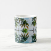 MUG RÉFLEXION DE L'EAU DES PALMIERS DE COCO (Centre)