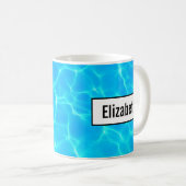 Mug Réflexions sur l'eau de la piscine bleu chatoyante (Devant droit)