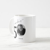 Mug 'Regardez qui a 50' Elégant 50ème anniversaire (Devant gauche)