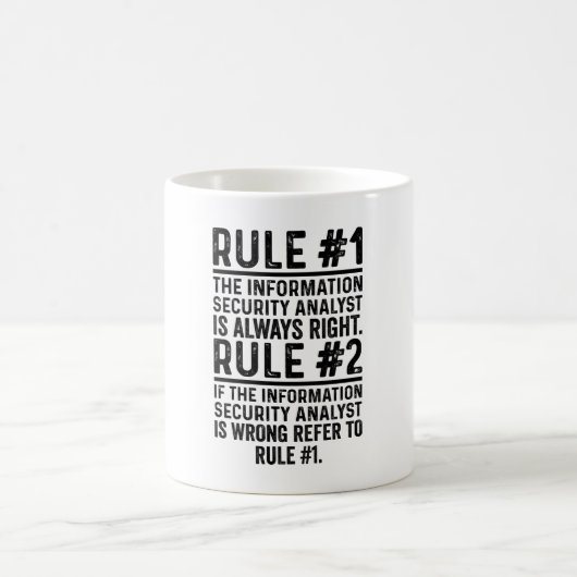 Mug Règle 1 L'Analyste De La Sécurité De L'Information (Centre)