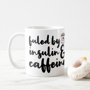 Mug Rempli de combustible par l'insuline et la caféin
