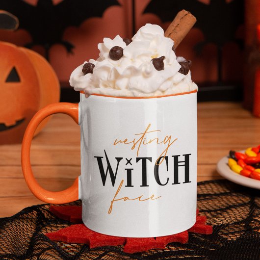 Mug Repose Sorcière visage amusant Halloween Typograph