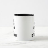 Mug Représentant du service à la clientèle travaillant (Centre)