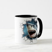 Mug Requin dans un mur (Devant droit)