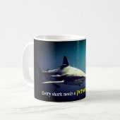 Mug Requin océanique à pointe noire sous l'eau (Devant gauche)