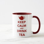 Mug Restez calme et brassez une cuppa<br><div class="desc">Une variante sur le Conception du Thé Conserver le calme et Boire avec une théière à la place de la couronne. Vous aimerez cette couleur coordonnée prendre un vieux classique.</div>