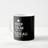 Mug Restez calme et laissez Trudeau s'en occuper - bla (Devant gauche)
