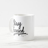 Mug RESTEZ CONCENTRÉ Typographie de bureau de travail  (Devant gauche)