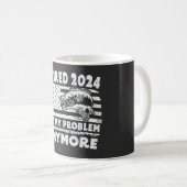 Mug Retraité 2024 Pas mon problème Plus drôle Pêche (Devant droit)