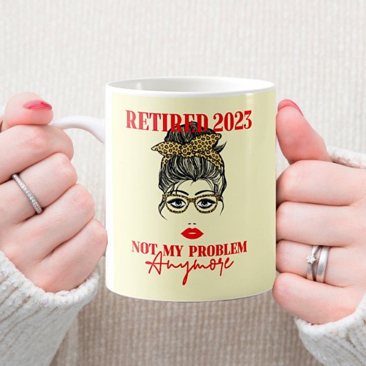 Mug Retraitée 2023 Femmes Retraite Face Lèvres Lunette