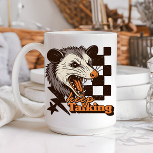 Mug Retro Continue Talking Feral Possum : Animal sauva