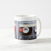 Mug Rétro enregistreur à cassettes d'amusement (Devant droit)