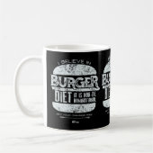 Mug Rétro style : Je crois au régime d'hamburger (Gauche)