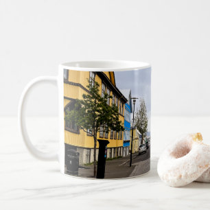Mug Reykjavik Islande Street Scene Mountain Photo