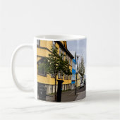 Mug Reykjavik Islande Street Scene Mountain Photo (Gauche)