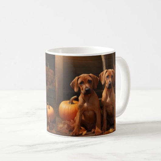 Mug Rhodesian Ridgeback Chiot Automne Citrouille délic (Devant droit)
