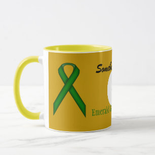 Mug Ribbon Emerald Green Stand Tmpl par Kenneth Yoncic