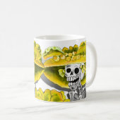 Mug Rire Skeleton Woman dans Yellow Bonnet (Devant droit)