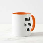 Mug Risque pour ma vie Devis amusant Gestionnaire de g (Devant droit)