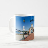 Mug Riverwalk à Yorktown Virginia (Devant gauche)