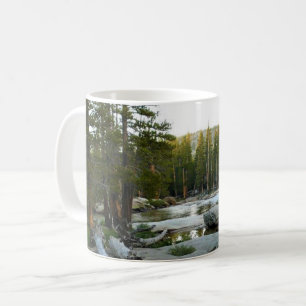 Mug Rivière Tuolumne par terrain de camping, Yosemite,